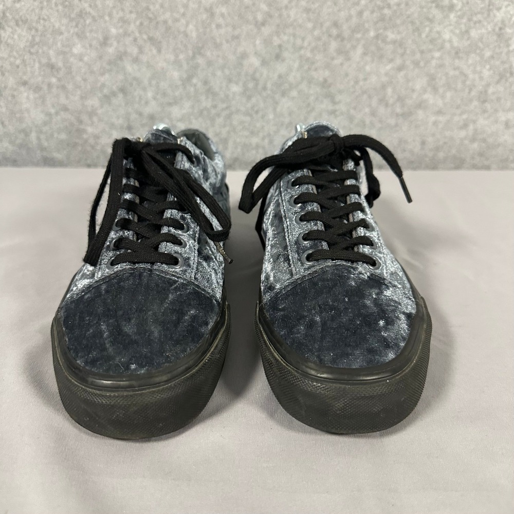 Vans Old Skool Womens Size 8.5 Blue Velvet Sample Sneakers Not for Resale